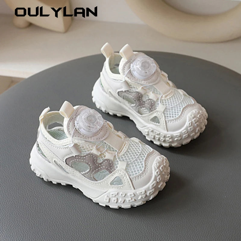 2024 Boys Hollow Mesh Breathable Casual Shoes